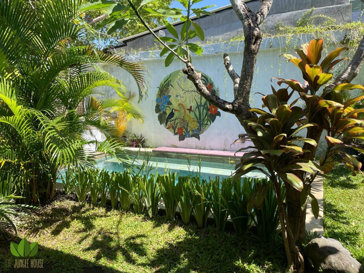 The Jungle House Vandrarhem Canggu Exteriör bild