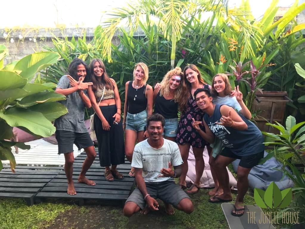 The Jungle House Vandrarhem Canggu Exteriör bild